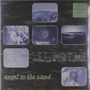 "LEAVING TIME" und "angel in the sand". Sechs blaue Fotografien auf schwarzem Hintergrund; Natur, Feuerwerk, Statue.