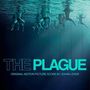 "The Plague: Original Motion Picture Score by Johan Lenox." Menschen schweben kopfüber unter Wasser in bläulichem Licht.