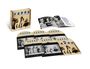 "Zappa Zoot Allures" steht in blauer Schrift. Box-Set mit CDs, Bildern und einem Booklet mit Bandfotos.
