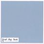 Der Text "first day back" steht in der unteren linken Ecke auf hellem Hintergrund, vor einem blauen Quadrat.