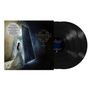 Evanescence: The Open Door - Deluxe Edition 2LP. Eine Frau in einem weißen Kleid steht vor einer offenen Tür.
