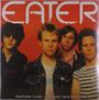 "EATER", "WASTING TIME - THE LOST 1978 SESSIONS". Vier junge Männer vor rotem Hintergrund, drei mit ernsten Blicken, einer mit Sonnenbrille.