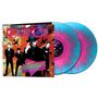 „Culture Club Live at Wembley“ steht auf einem bunten Cover mit Bandmitgliedern und zwei farbigen Schallplatten.