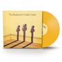 Text: "The Shadows 20 Golden Greats". Gelbe Schallplatte teilweise in einer Hülle mit Gitarrenkopf-Silhouetten.