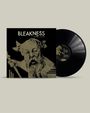 „BLEAKNESS: BLURRED VISIONS“ in Weiß, darunter Illustration eines alten Mannes mit Stock. Vinyl-Schallplatte daneben.