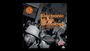 "Electronic Music Anthology: The House Music Session" in Orange. Schwarz-weißes Partyfoto, FG-Logo unten rechts.