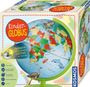 Kinder-Globus. Nachtaktive Tiere erscheinen leuchtend im Dunkeln. Grün-blauer Globus mit Tierillustrationen.