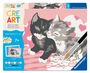 Text: CRE ART, Malen nach Zahlen, Painting by numbers, Peinture par numéros, Original Quality Since 1975, 7+, 6 acrylic paints + brush, Ravensburger. Illustration von zwei kuschelnden Katzen vor einem rosa Hintergrund mit Herzen.