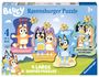 : Ravensburger Kinderpuzzle 03132 - Bluey: Auf geht's! - 4 konturgeformte Puzzles mit 10, 12, 14 und 16 großen, stabilen Puzzleteilen, für kleine Bluey-Fans ab 3 Jahren, SPL