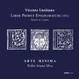 "Vicente Lusitano, Liber Primus Epigramatum (1551). Drei verziert Buchstaben-Illustrationen auf dunkelblauem Hintergrund."