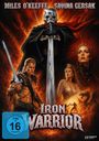 Miles O'Keeffe, Savina Gersak, Iron Warrior. Ein Skelett in Rüstung mit Schwert, Krieger und Frauen in dramatischer Szene.