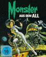 „Monster aus dem All“ in grüner und weißer Schrift, Illustration: Frau in silbernem Anzug vor riesigem Monster im Weltraum.