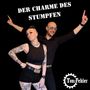 "Der Charme des Stumpfen" in weißer Schrift. Zwei fröhliche Personen in schwarzer Kleidung mit Tattoos und Sonnenbrille. Logo unten.