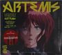 "ARTEMIS" in Gelb, darunter "Lindsey Stirling". Illustration zeigt Person mit roten Haaren und blauem Blick.