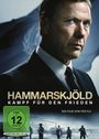 Texte: "HAMMARSKJÖLD: KAMPF FÜR DEN FRIEDEN", "Ein Film von Per Fly", "FSK ab 12 freigegeben". Ein Mann vor einer Flagge.