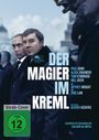 "DER MAGIER IM KREML"; Vorab-Cover, FSK 12 Logo. Zwei ernst dreinschauende Männer in Anzügen vor unscharfem Hintergrund.
