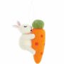 Aufhänger Filz-Hase auf Möhre 10,7 x3,8 x 7,8cm, Div.