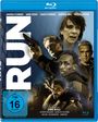 Titel „RUN” groß auf der Seite, darüber Schauspielernamen. Im Hintergrund dramatische Gesichter und eine Person mit Waffe.