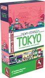 "Next Station Tokyo. Strategisch planen, clever punkten." Illustration mit U-Bahn, Bergen und japanischer Architektur.
