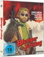 "Blutiger Freitag", FSK ab 16, Darsteller: Raimund Harmstorf, Gila von Weitershausen. Mann mit Sonnenbrille und Waffe.