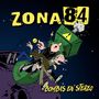 "Zona 84" und "Bombas en Stereo" in gelber Schrift. Illustration von Comic-Figuren, die in Chaos verwickelt sind, im Weltraum.