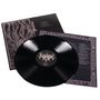 Schwarze Vinyl-Schallplatte, Cover mit Trackliste links, Innenhülle mit dekorativen Mustern und Texten.