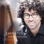 "FANTASTICUS DANIEL SEMINARA LUTE & GUITAR" zeigt einen lächelnden Mann mit lockigem Haar und Brille.