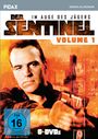 "Der Sentinel: Im Auge des Jägers, Volume 1, 6 DVDs, FSK ab 16 freigegeben." Mann mit Pistole vor orangem Hintergrund.