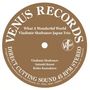 Label einer Schallplatte: "VENUS RECORDS", "What A Wonderful World", "Vladimir Shafranov Japan Trio", "45 RPM STEREO".