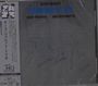 "STANDARDS LIVE" steht in blauer Schrift, oben Namen in Schwarz. Links sind japanische Schriftzeichen und ein Jazz-Logo.