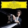 Text oben: "Rafal Blechacz Piano Concertos...". Bild zeigt einen Mann, der an einem Klavier sitzt.