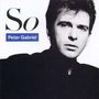 Text: "So", "Peter Gabriel". Schwarz-weiß Porträt eines nachdenklichen Mannes in dunkler Kleidung.