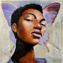 Eine gemalte Person mit Schmetterlingsflügeln im Hintergrund, die violett und rosa schimmern.