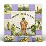"Bobby Williams Funky Super" in der Mitte; umgeben von Fotos eines Mannes in rotem Anzug vor verschiedenen Hintergründen.