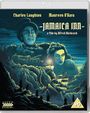„Charles Laughton, Maureen O’Hara, Jamaica Inn, a film by Alfred Hitchcock“. Zwei gezeichnete Gesichter, dramatische Küstenlandschaft.