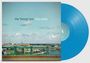 Text: "the Young'uns tiny notes". Ein blauer Himmel über einem Geländer. Eine blaue Vinyl-Schallplatte.