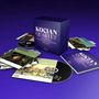 "KOCIAN QUARTET: THE COMPLETE PRAGA DIGITALS RECORDINGS (1964-2011)." CD-Box-Set und CDs liegen verstreut darauf.