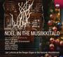 „NOËL IN THE MUSIIKKITALO“, Künstlernamen, ein beleuchteter Weihnachtsbaum, Orgelpfeifen, Logo oben rechts.