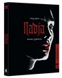 „David Lynch presents Nadja. A Michael Almereyda film. Transmission 009“. Schwarzweißes Gesicht mit rotem Text.