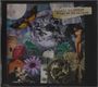 "KILBEY KENNEDY things we did on earth"
Kollage mit Erde, Mond, Schmetterling, Herz, Blumen, Paar und Statue.
