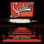 Der Text „Scala!!!“ oben und „Original Soundtrack by Barry Adamson“ unten. Ein Theater mit rotem Teppich und leeren Sitzen.