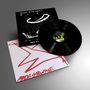 Vinyl-LP "Mark Stewart" mit schwarzem Cover, weißen, handgemalten Symbolen und Texten. Eine rote, gezackte Zeichnung.