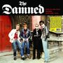 "The Damned", "LIVE AT 100 CLUB LONDON JULY 6TH, 1976". Eine Band posiert vor einer roten Tür, alle in Lederjacken.