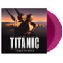 Der Text lautet: "Back to Titanic. Original Music Composed and Conducted by James Horner." Ein Paar steht am Schiffsbug.