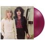 Text: "Cheap Trick / Heaven Tonight". Zwei Männer in einem Raum, links in weißer Kleidung, rechts in rotem Hemd. Lilafarbene Vinyl.
