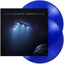 "BLACK COUNTRY COMMUNION V" in blauer Schrift. Darunter ein leuchtendes Dreieck im Sternenhimmel über der Erde.