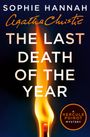 Text: "A Hercule Poirot Mystery" über "Sophie Hannah" und "The Last Death of the Year". Illustration einer brennenden Streichholzflamme.
