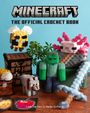 "MINECRAFT THE OFFICIAL CROCHET BOOK". Häkelfiguren: Biene, Axolotl, Zombie, Wolf und Schwert. أuf Holztisch mit Pflanzen.