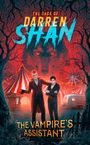 Text: "THE SAGA OF DARREN SHAN", "THE VAMPIRE'S ASSISTANT". Zwei Figuren vor Zirkuszelt und Riesenrad, Wolf im Hintergrund.