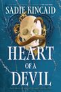 „Heart of a Devil“. Ein Totenschädel, verziert mit einer Schlange und goldenen Rosen auf blauem Hintergrund.